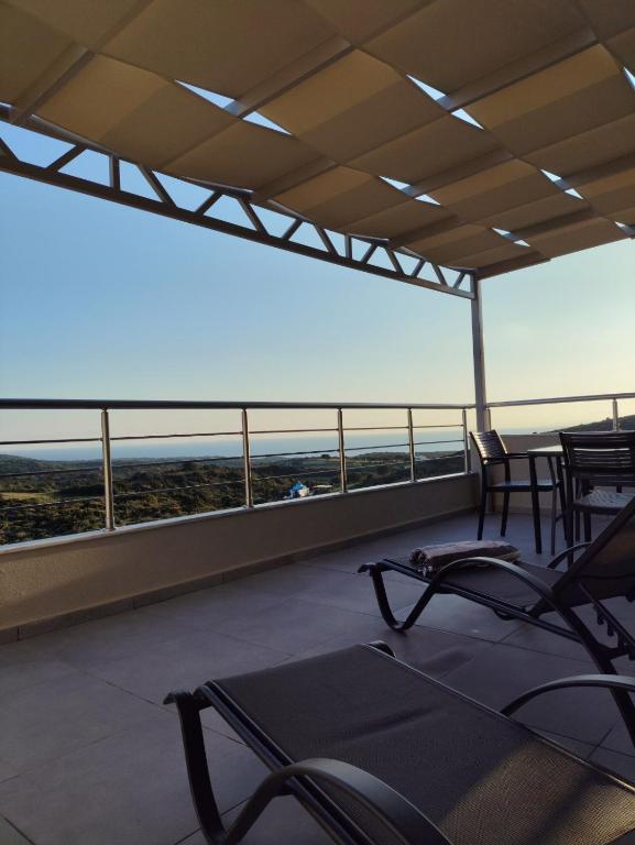 Covered balcony with view
